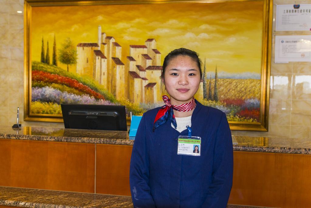 Hanting Express Shanghai Pudong Airport Kültér fotó